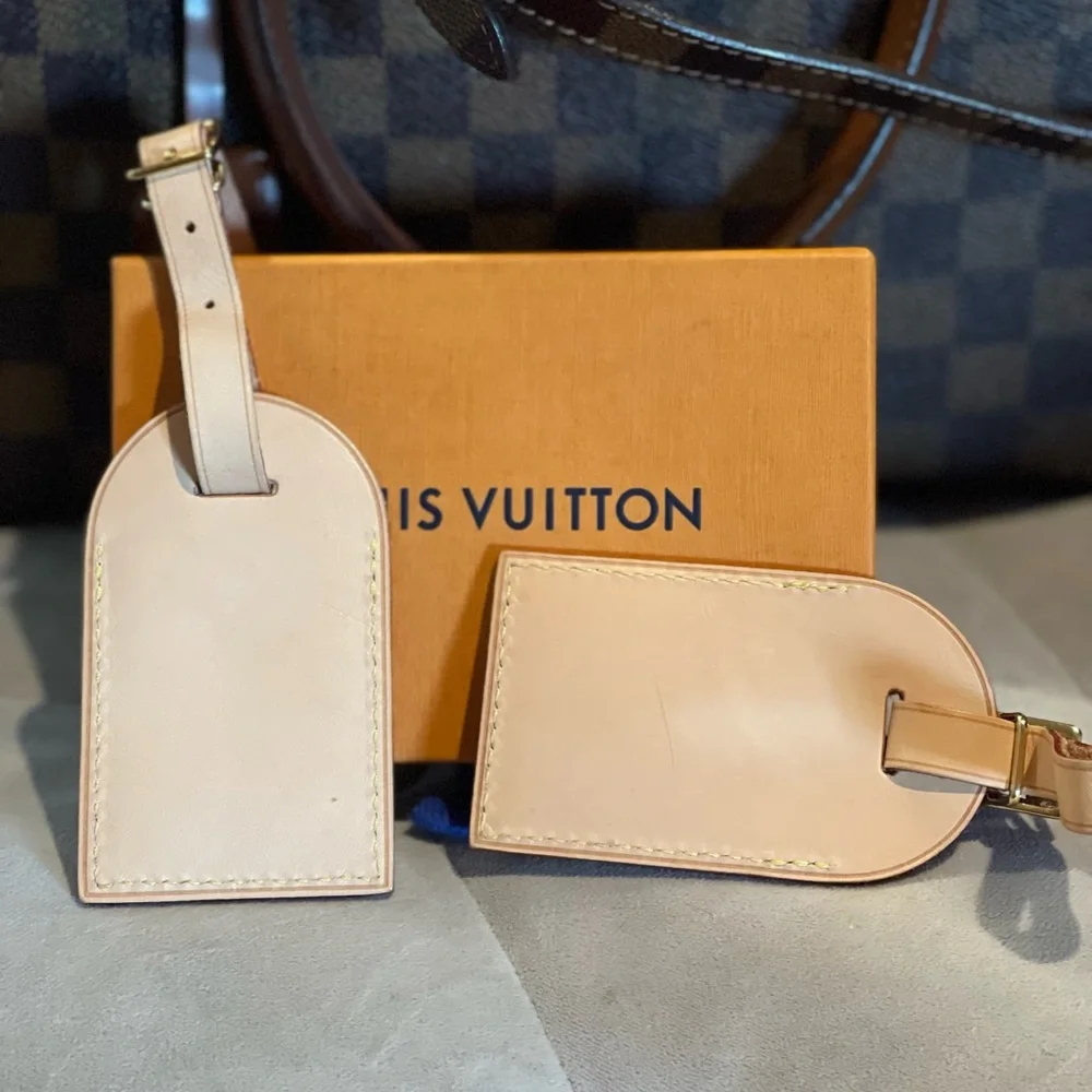 Louis Vuitton luggage Tags, set of two. - Picture 4 of 7